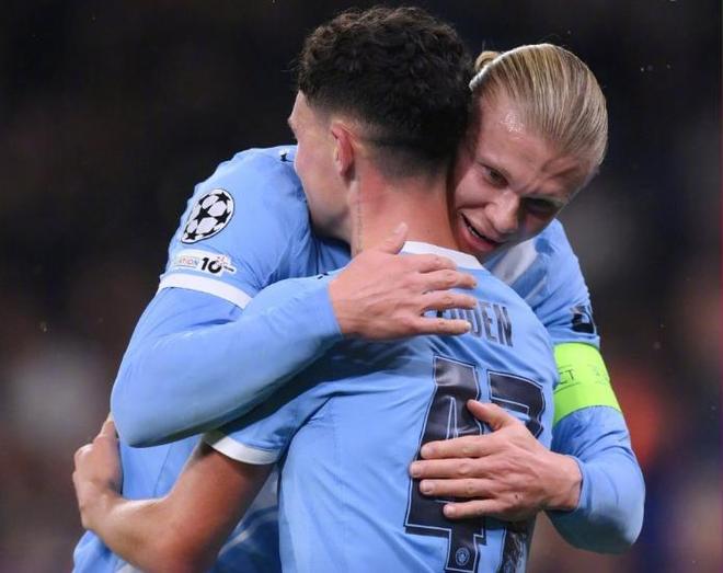 欧冠一夜动态：国米4连胜，切尔西巴萨造耻辱纪录，曼城大胜多特