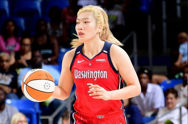 李夢告別WCBA！球迷：20多歲巔峰時躺平，30多歲不好找工作才留洋