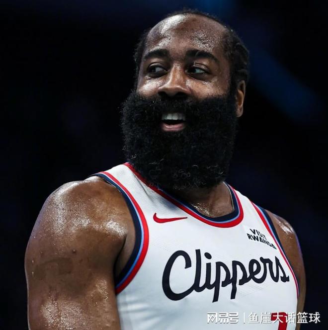 快船兩點進步明顯，哈登賽後攤牌！盧指導直言不諱，一人也成關鍵