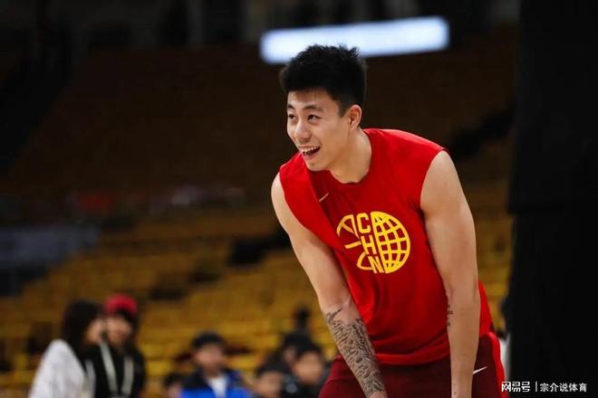 雖敗猶榮!中國男籃惜敗韓國隊,卻收兩大喜訊,張鎮麟太猛瞭