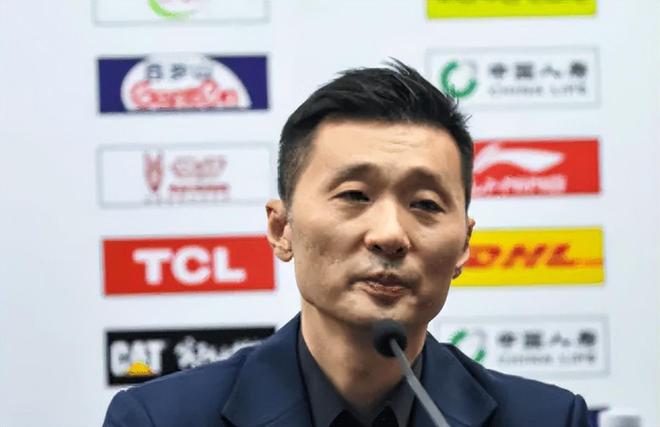 勝福建采訪！劉煒點評外援發揮，贊3本土球員，西爾紮提提投籃！