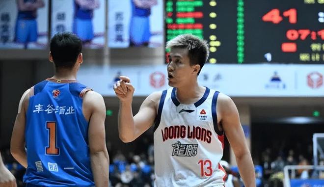 單節10分帶隊取勝！正負值+22！健康郭艾倫真強！