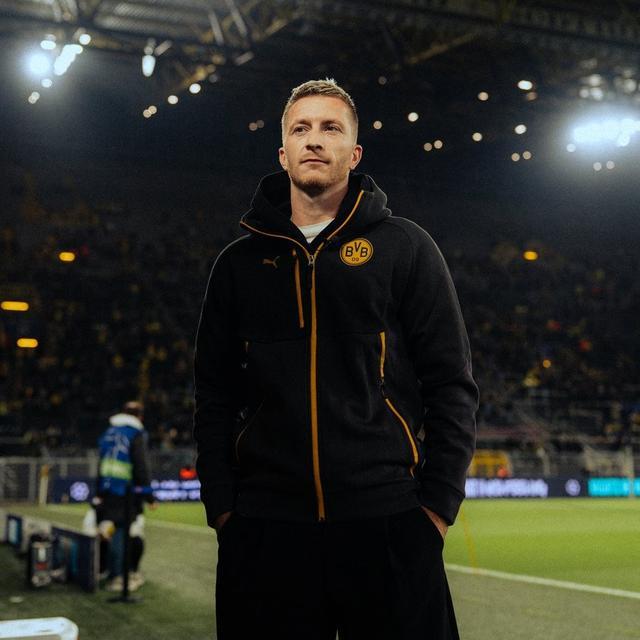 罗伊斯重返多特主场，俱乐部官方社媒发文欢迎