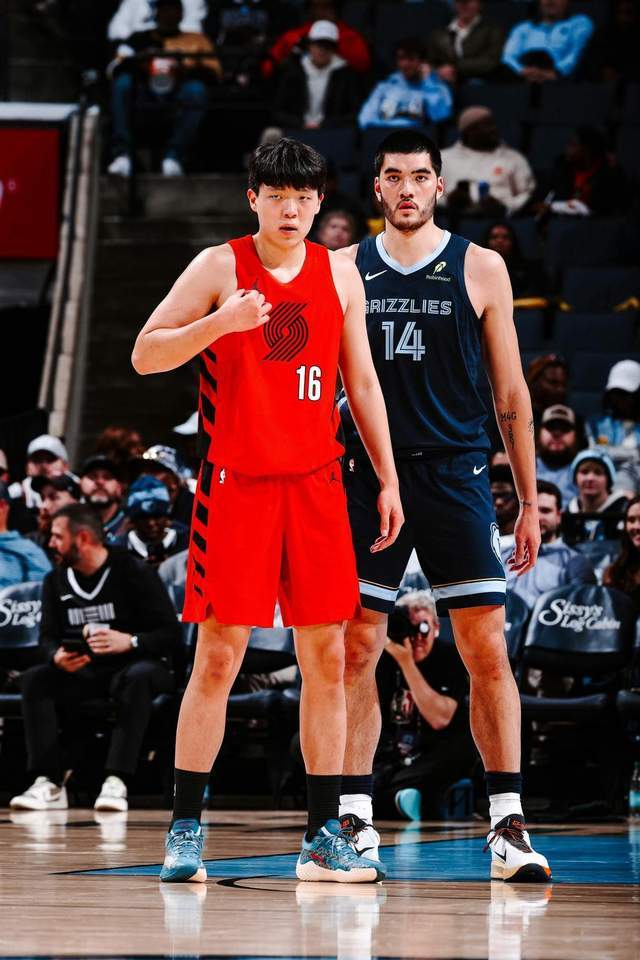 楊瀚森回應首次首發：上半場縮手縮腳發揮不咋地，向伊迪學習生存