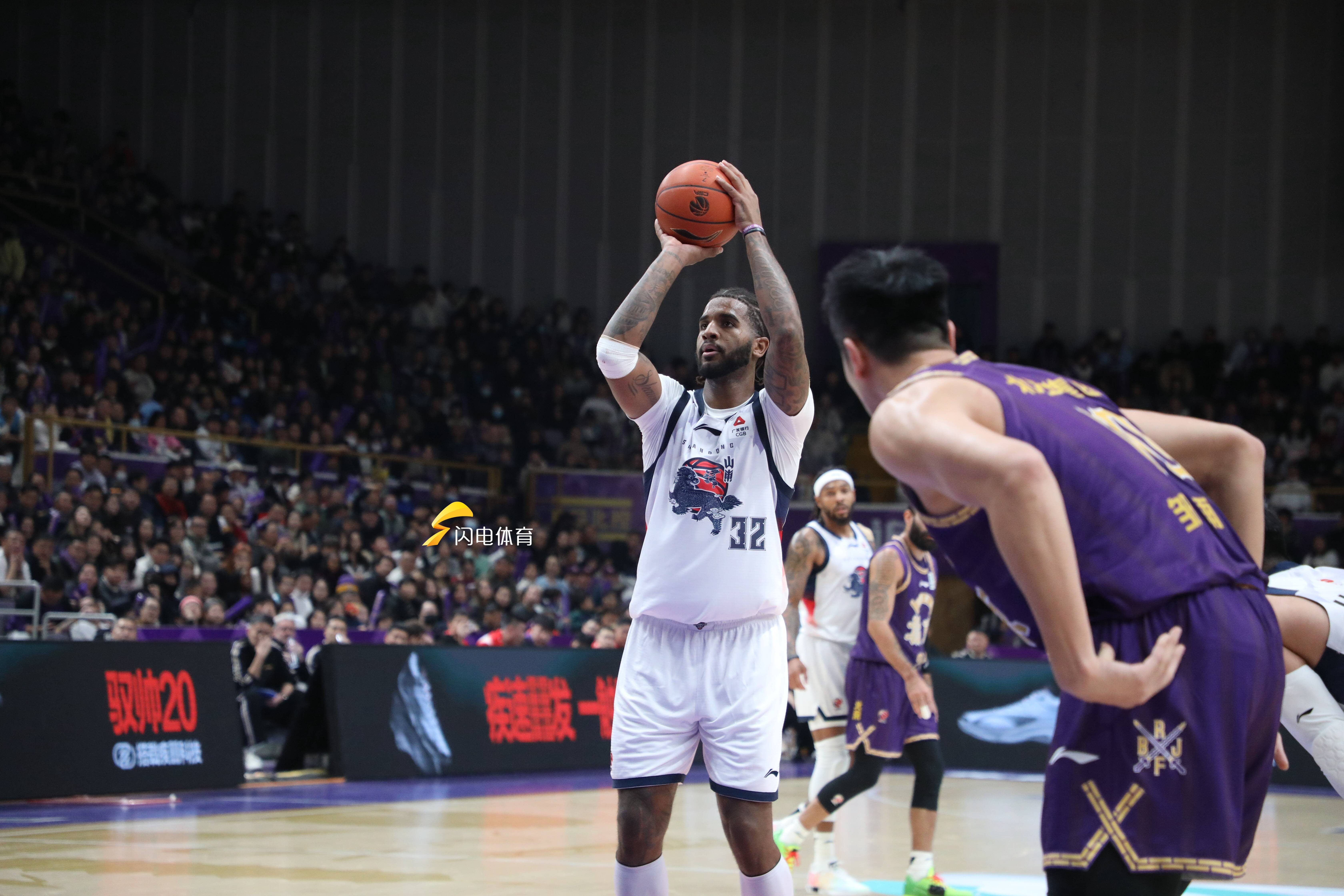 山東高速男籃賽季首戰遭北控逆轉 邱彪點出兩大敗因